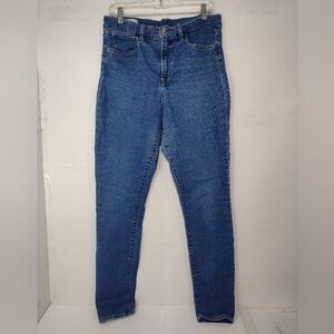 GAP High Rise Blue Women's Jeans Size (31/12 .T)